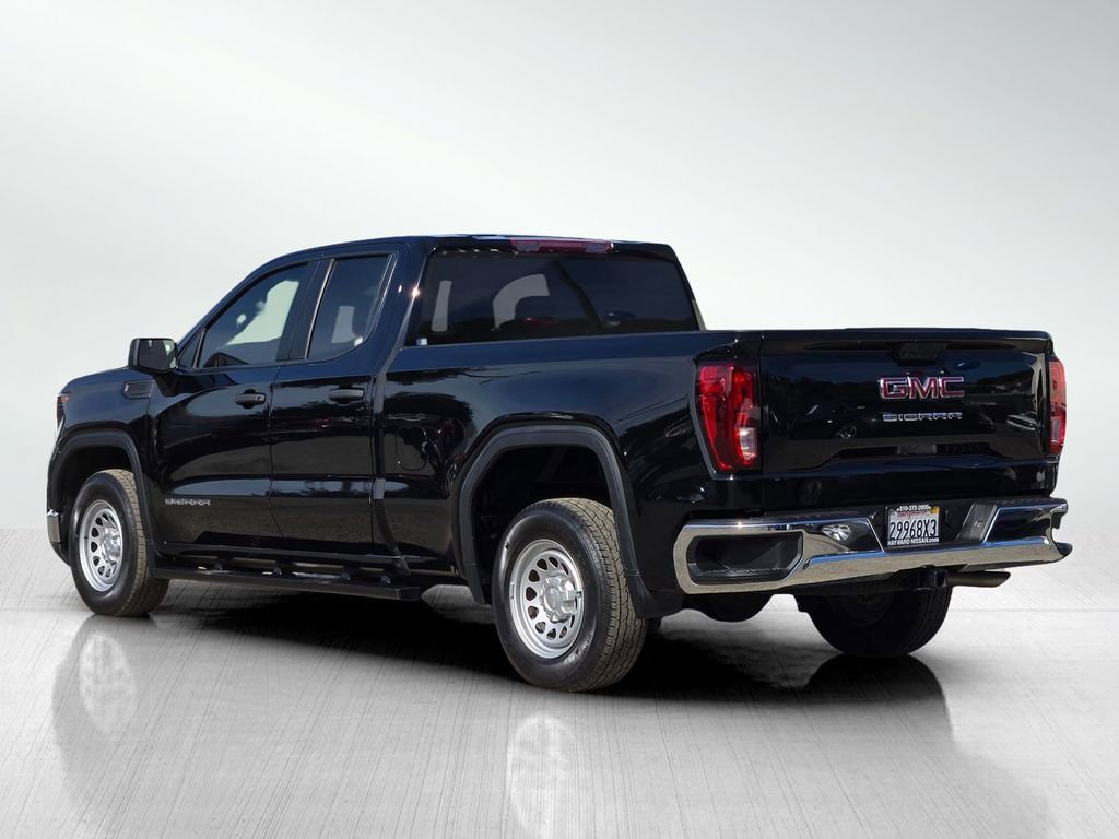 Used 2023 GMC Sierra 1500 Pro w/ Convenience Package RWD image 6