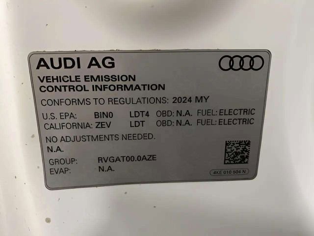 Used 2024 Audi Q8 e-tron Prestige w/ Prestige Package AWD/4WD image 95