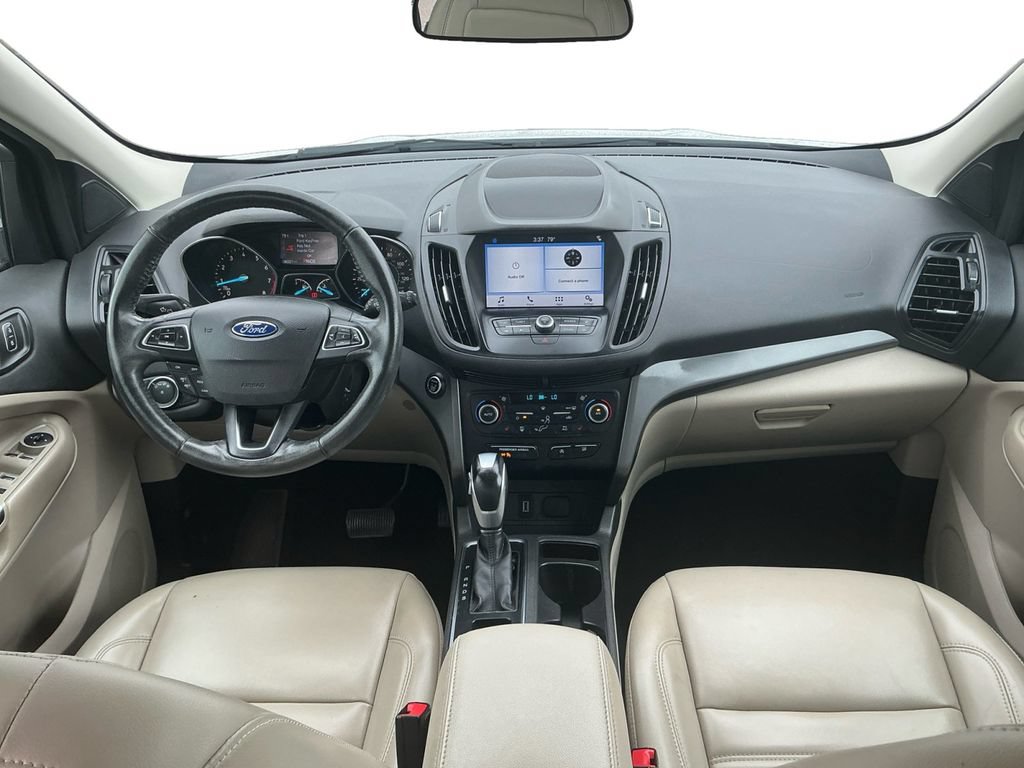 Certified 2019 Ford Escape SEL FWD image 17