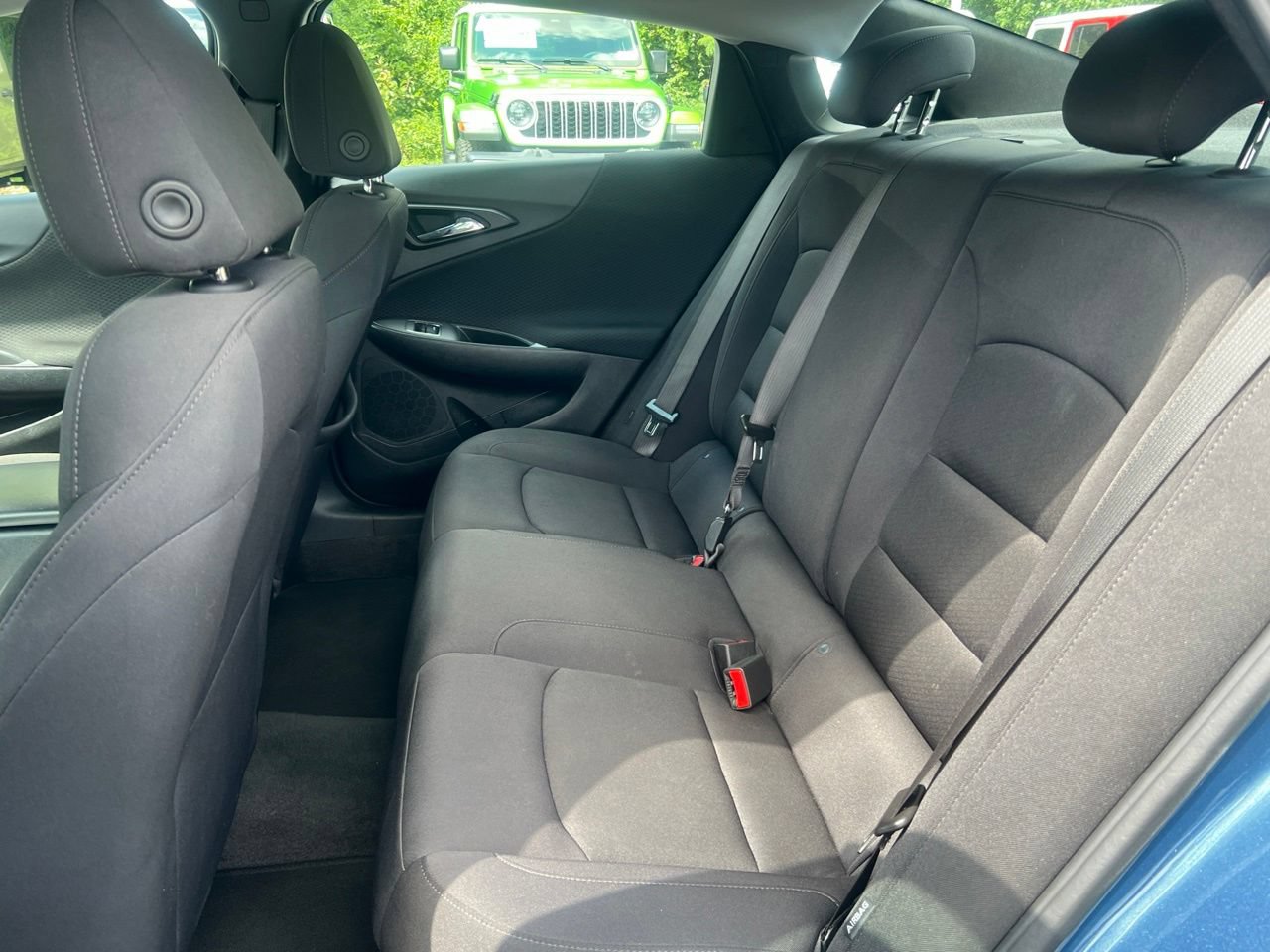 Used 2024 Chevrolet Malibu LS FWD image 19