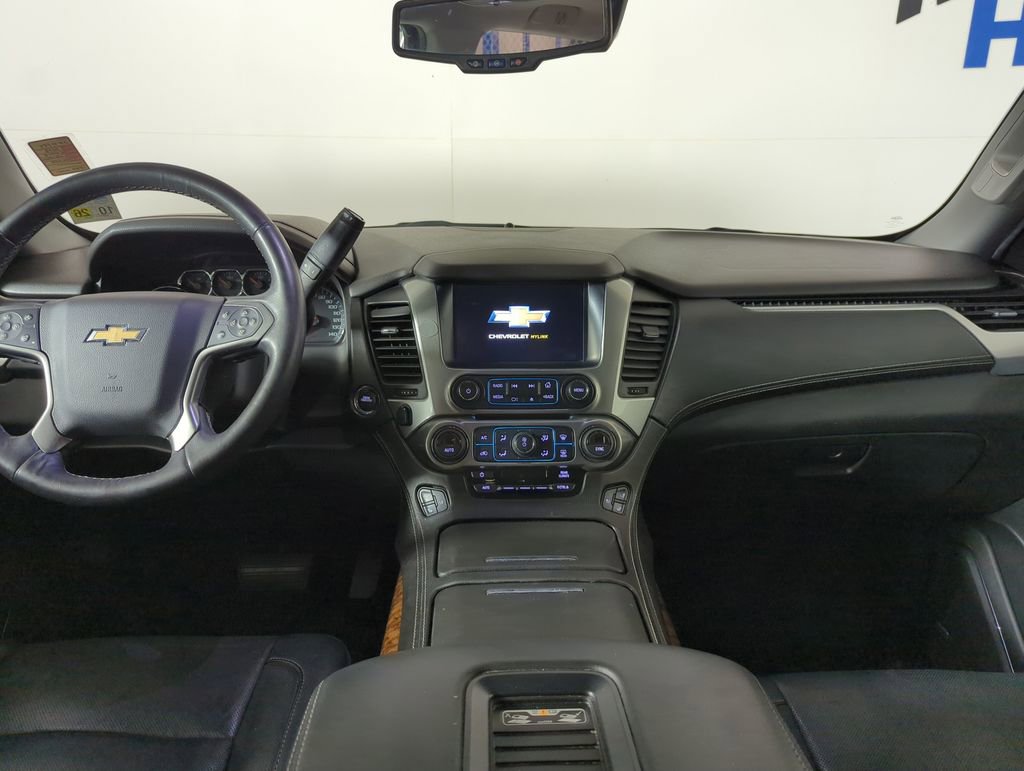 Used 2018 Chevrolet Suburban Premier image 10