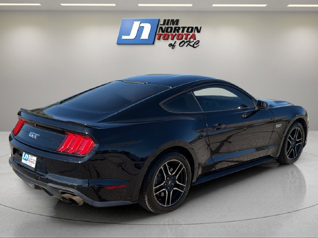 Used 2018 Ford Mustang GT RWD image 5