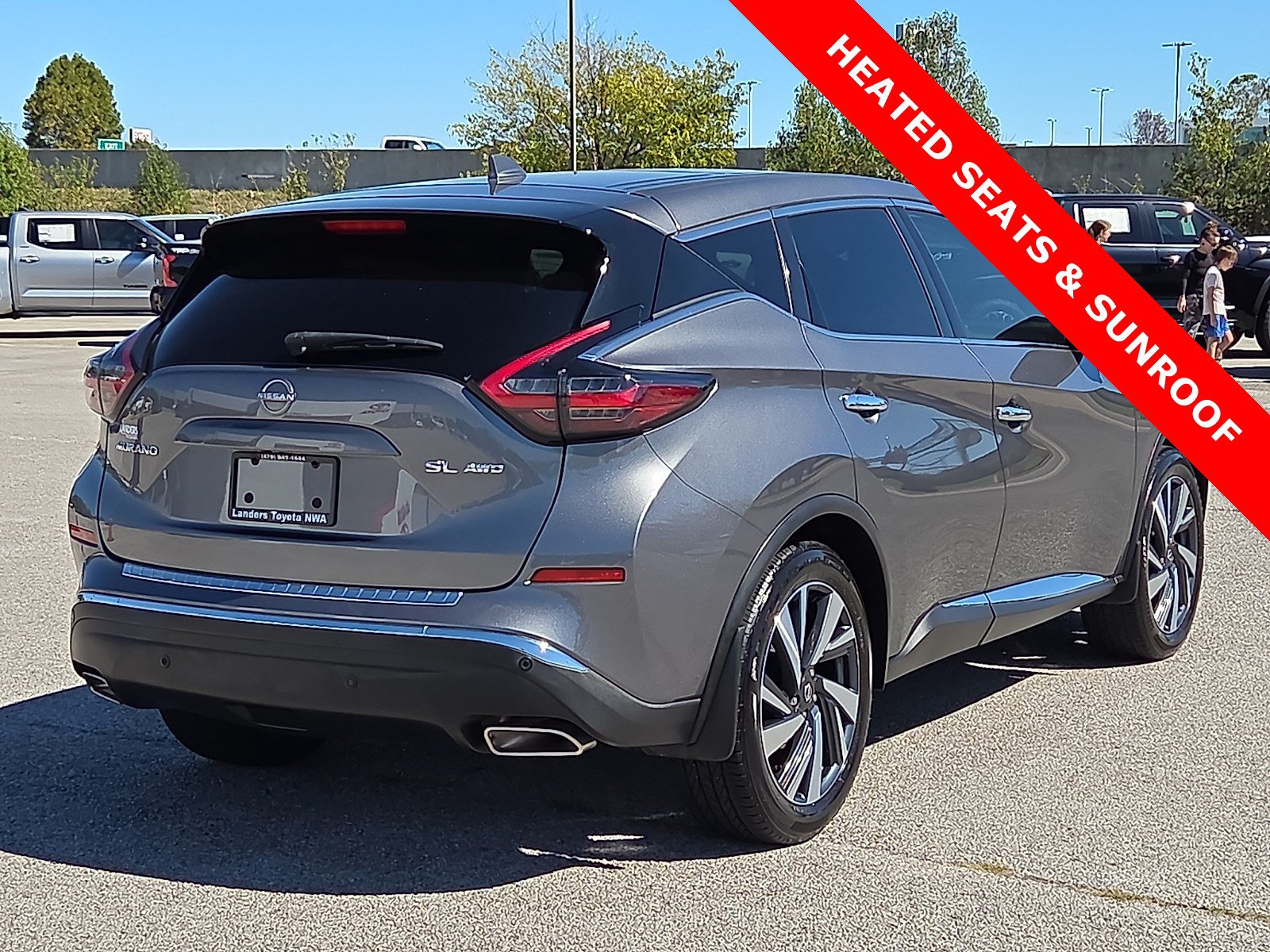 Used 2024 Nissan Murano SL AWD/4WD image 5