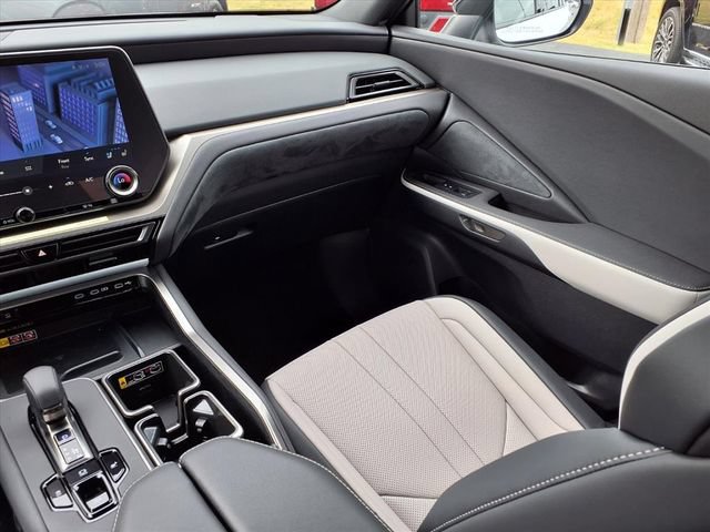 New 2026 Lexus TX 500h AWD image 27