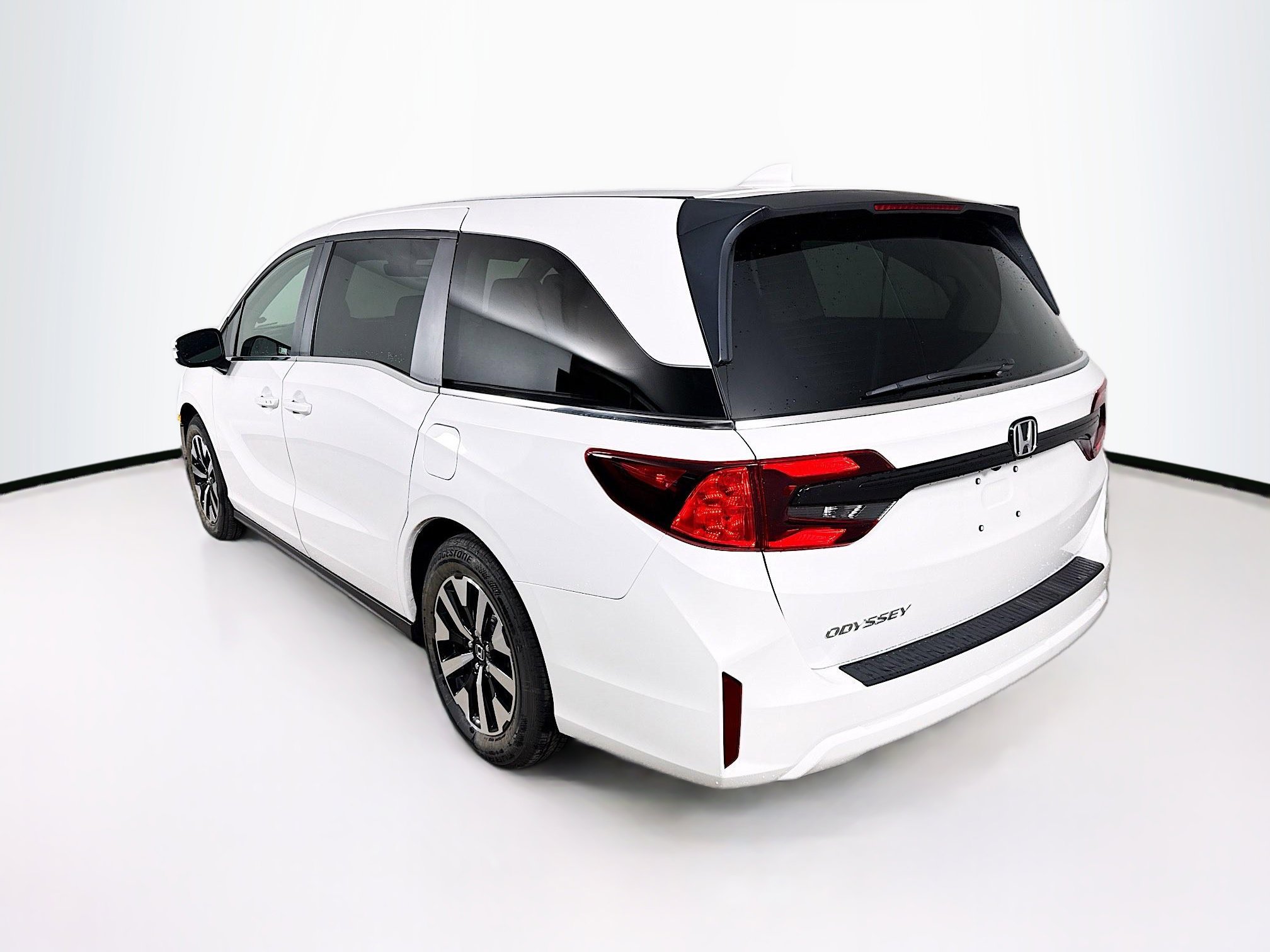 Certified 2026 Honda Odyssey EX-L image 31