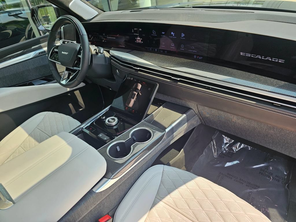 Certified 2026 Cadillac Escalade V w/ LPO, Floor Liner Package AWD/4WD image 10