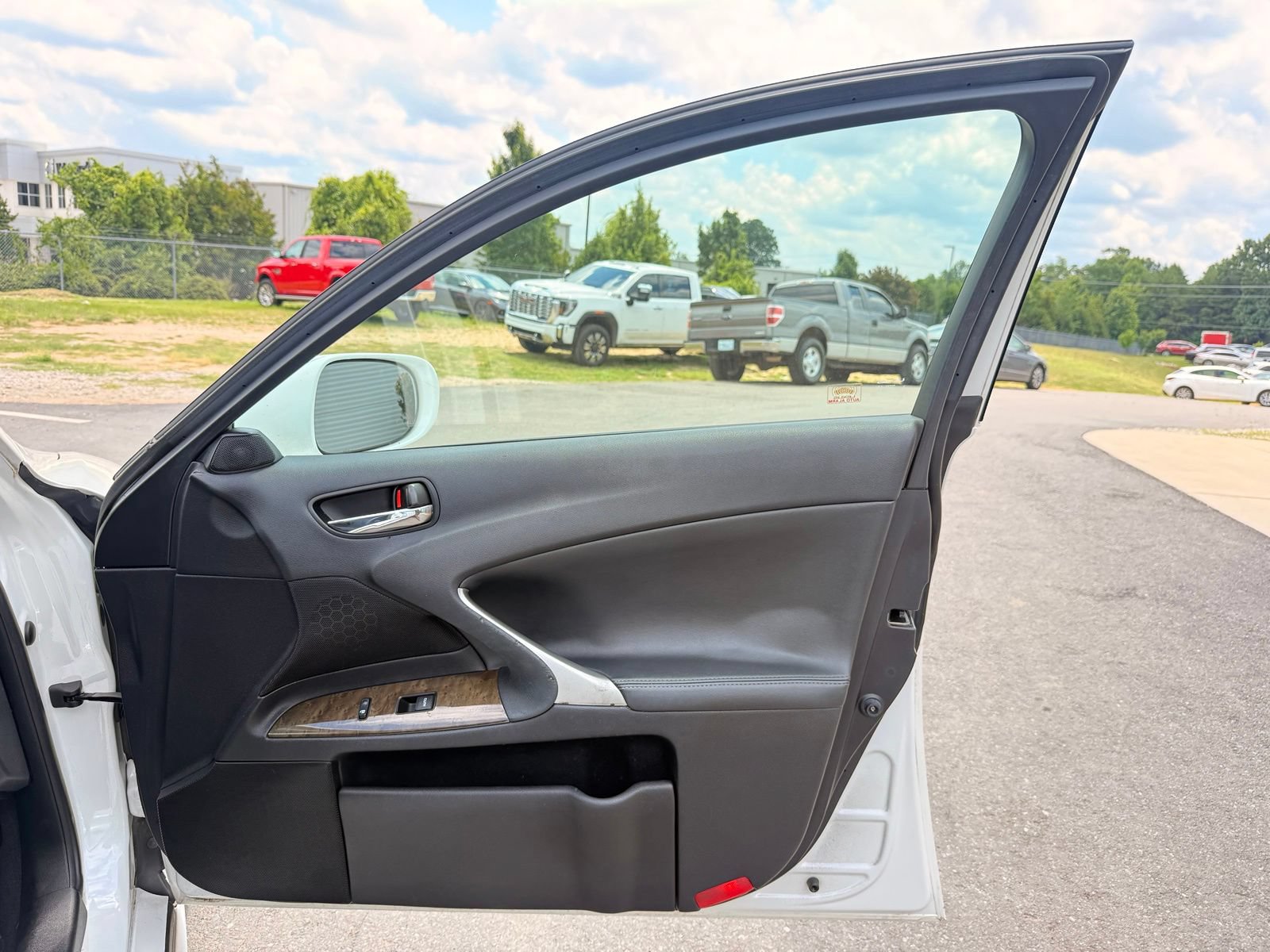 Used 2010 Lexus IS 250 RWD image 18