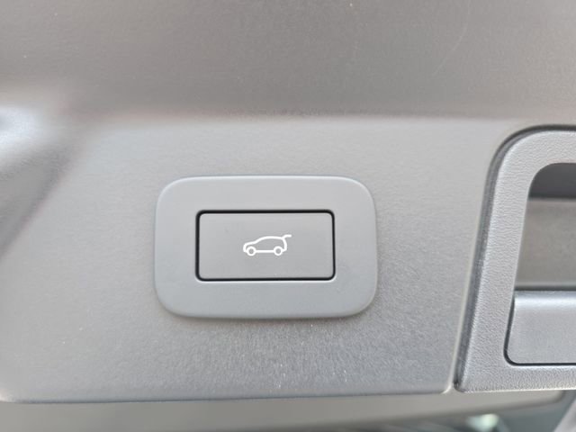 New 2026 Land Rover Range Rover Velar Autobiography AWD/4WD image 13