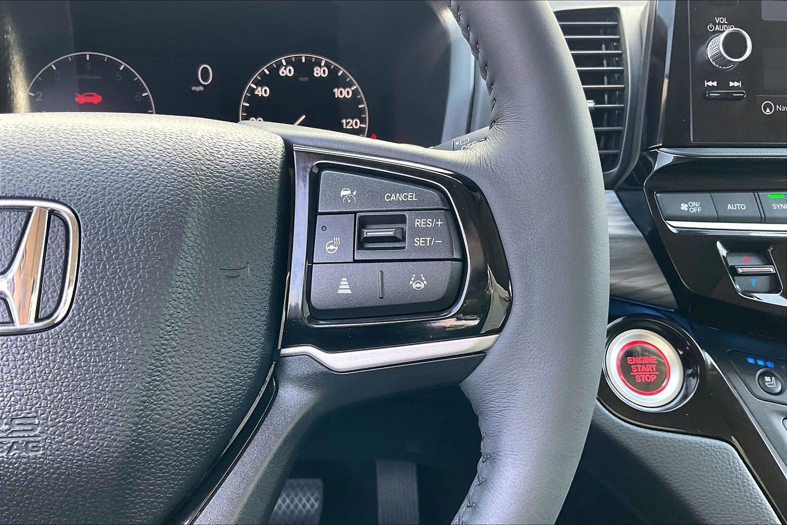 Used 2026 Honda Odyssey Elite image 24