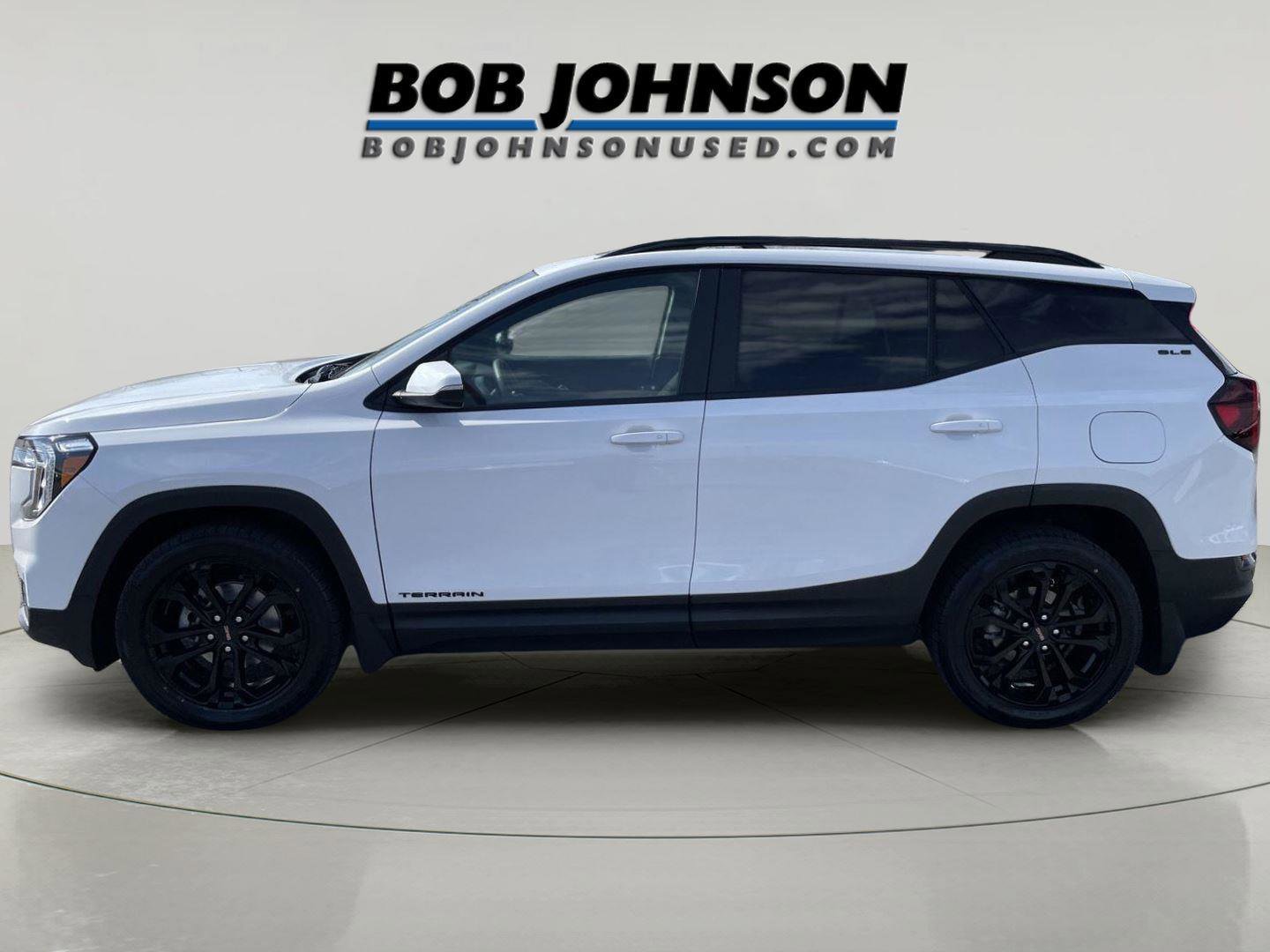 Used 2022 GMC Terrain SLE w/ Driver Convenience Package AWD/4WD image 6