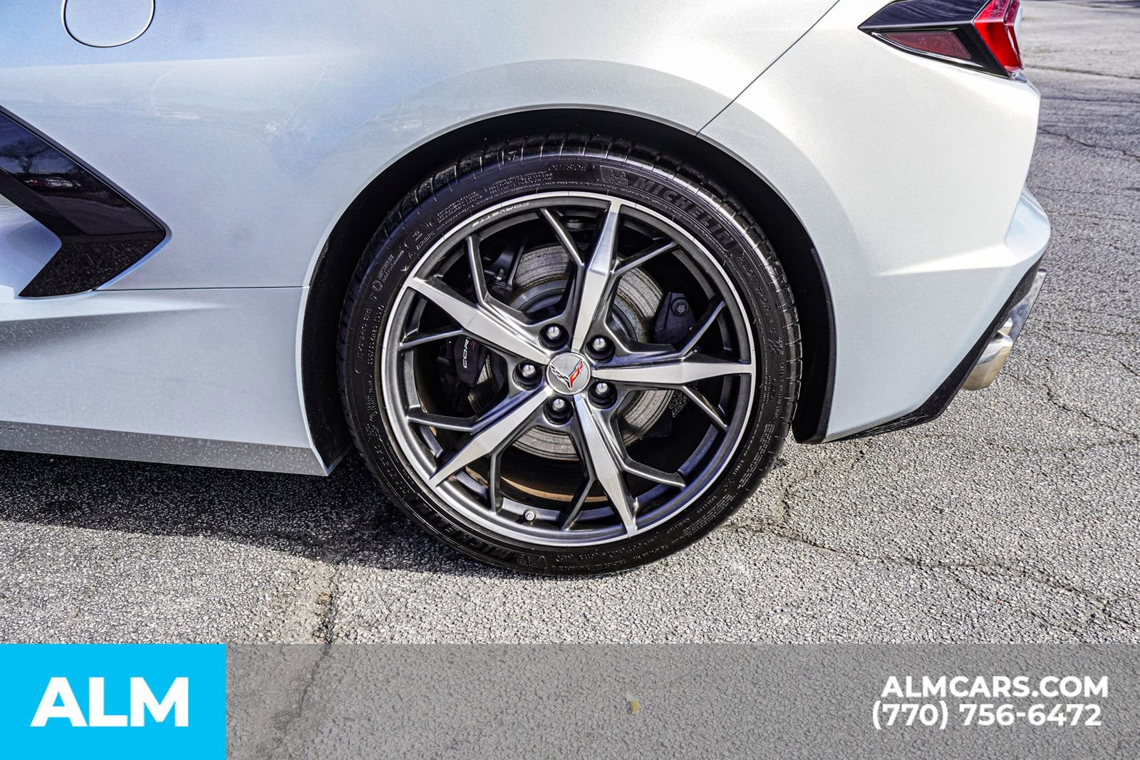 Used 2021 Chevrolet Corvette Stingray Premium Conv w/ Z51 Performance Package image 13