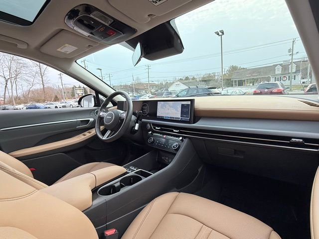 Used 2024 Hyundai Sonata Limited image 21