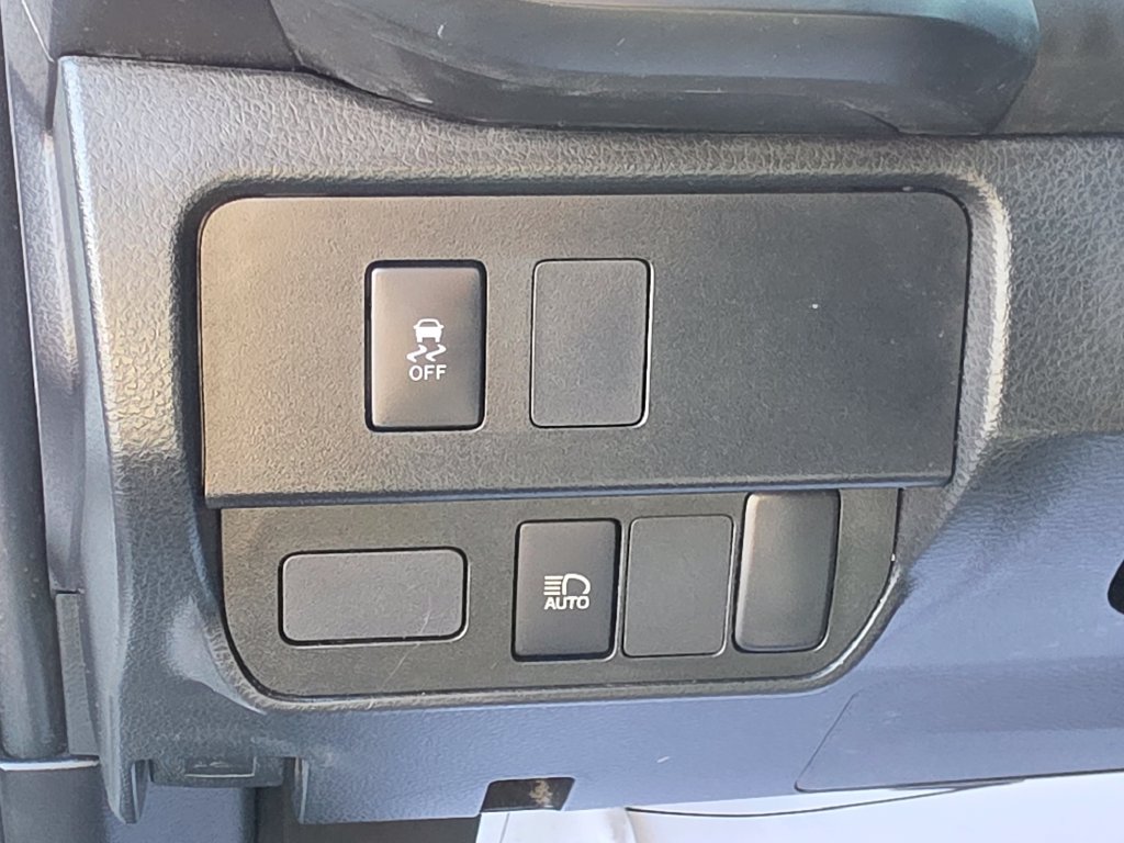 Used 2022 Toyota Tacoma SR RWD image 15