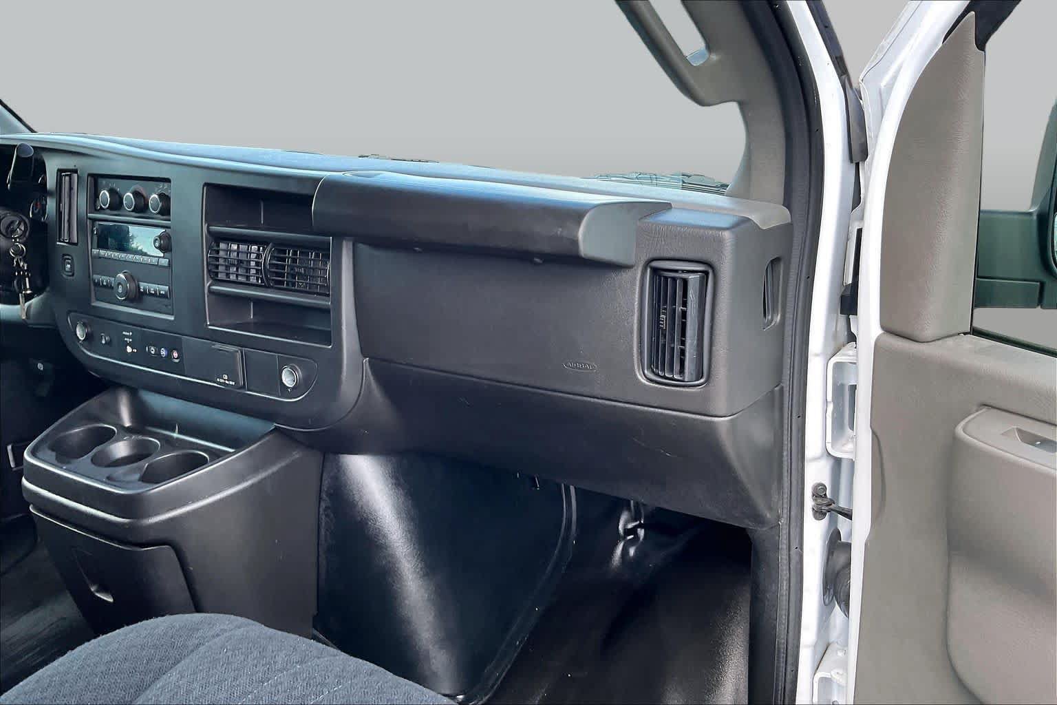 Certified 2025 GMC Savana 2500 w/ Driver Convenience Package RWD image 16