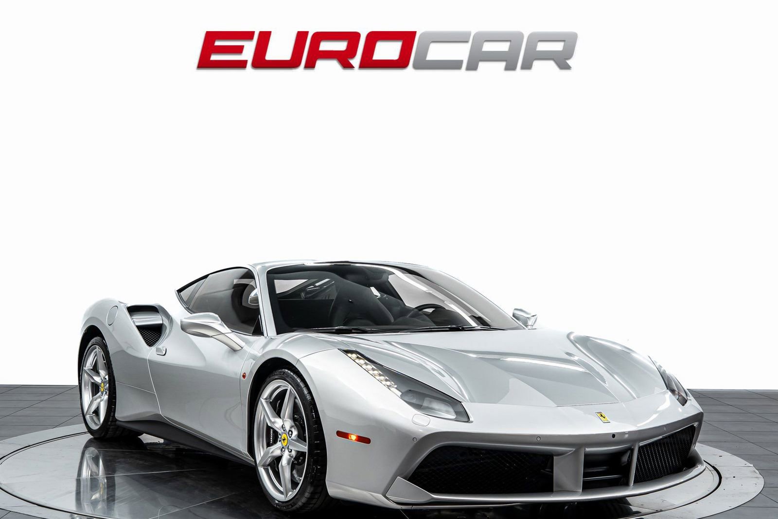 Used 2016 Ferrari 488 GTB image 7