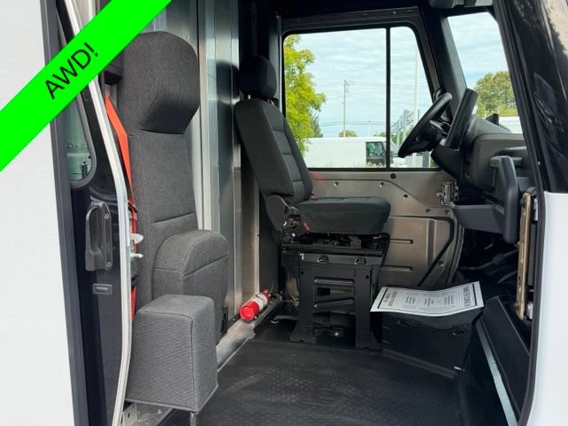 Used 2024 Chevrolet Brightdrop 600 w/ Commercial Equipment Package AWD/4WD image 46
