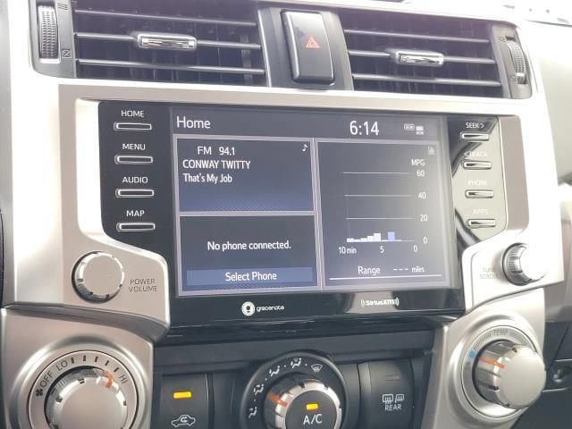 Used 2020 Toyota 4Runner SR5 AWD/4WD image 21