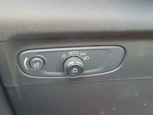 Used 2021 Buick Envision Preferred AWD/4WD image 11