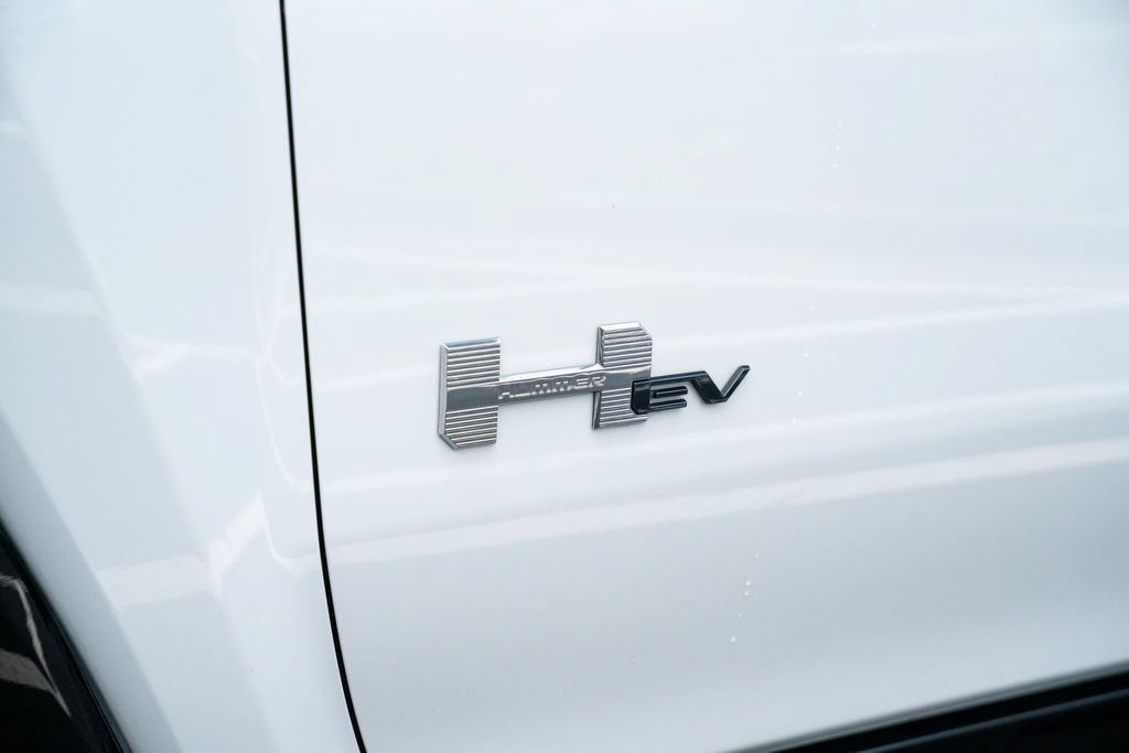 Used 2025 GMC Hummer EV 2X AWD/4WD image 22