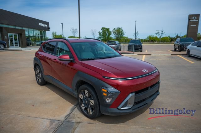 Used 2025 Hyundai Kona SEL FWD image 7