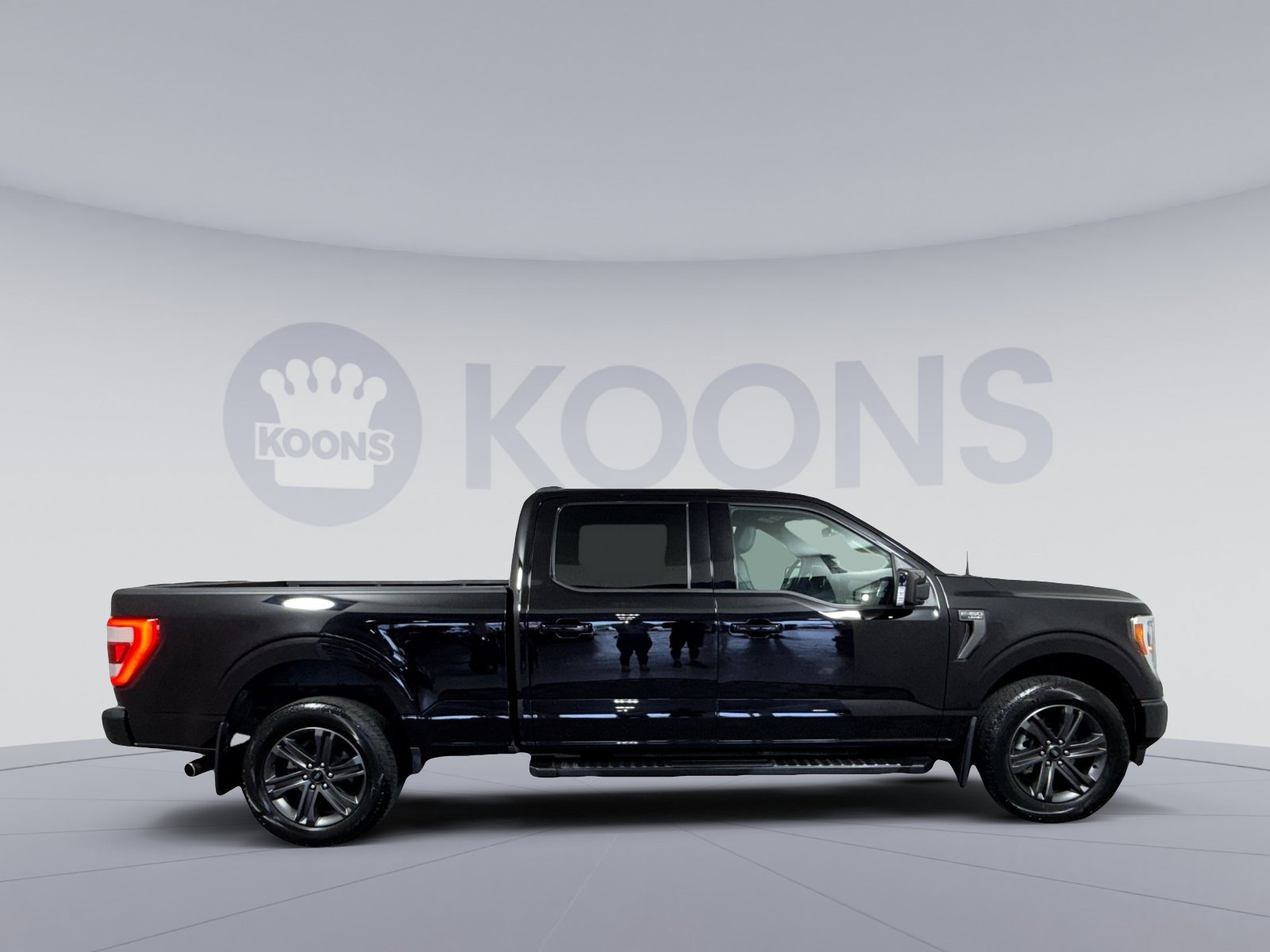 Used 2023 Ford F150 Lariat w/ Equipment Group 502A High AWD/4WD image 8