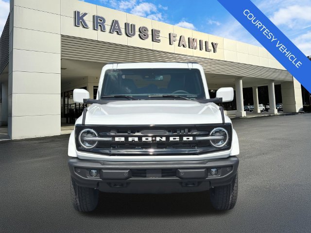 New 2026 Ford Bronco Outer Banks AWD/4WD image 2
