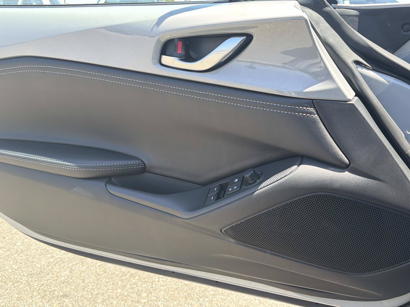 New 2026 MAZDA MX-5 Miata RF Grand Touring RWD image 17