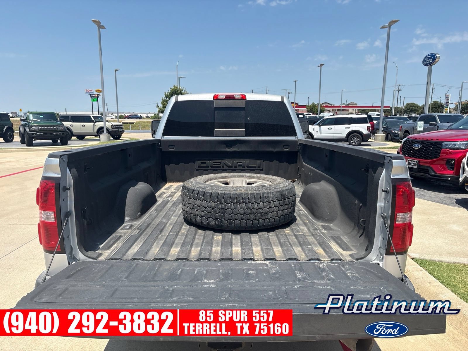Used 2019 GMC Sierra 3500 Denali w/ Duramax Plus Package AWD/4WD image 11