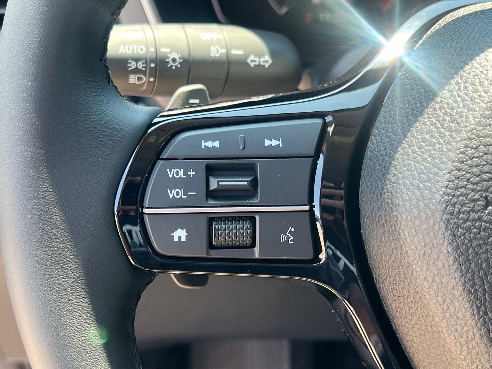 New 2025 Honda Pilot EX-L image 16