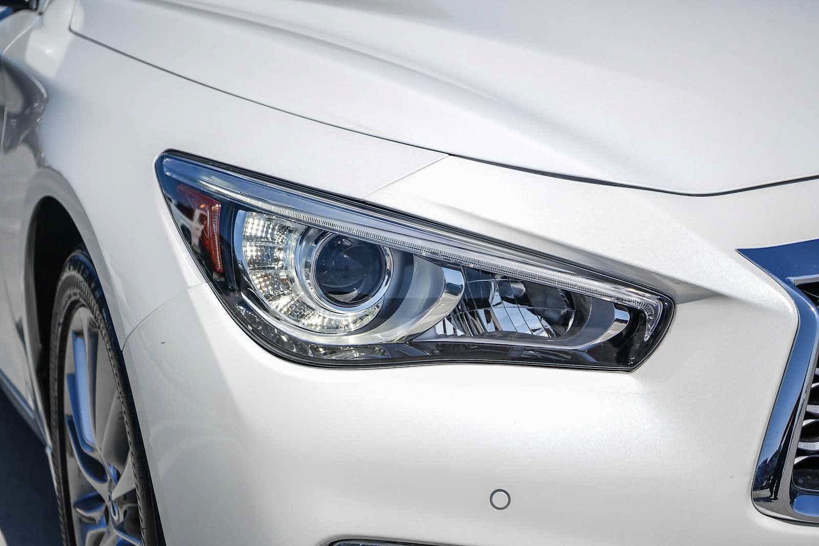 Used 2024 INFINITI Q50 Luxe w/ Cargo Package RWD image 4