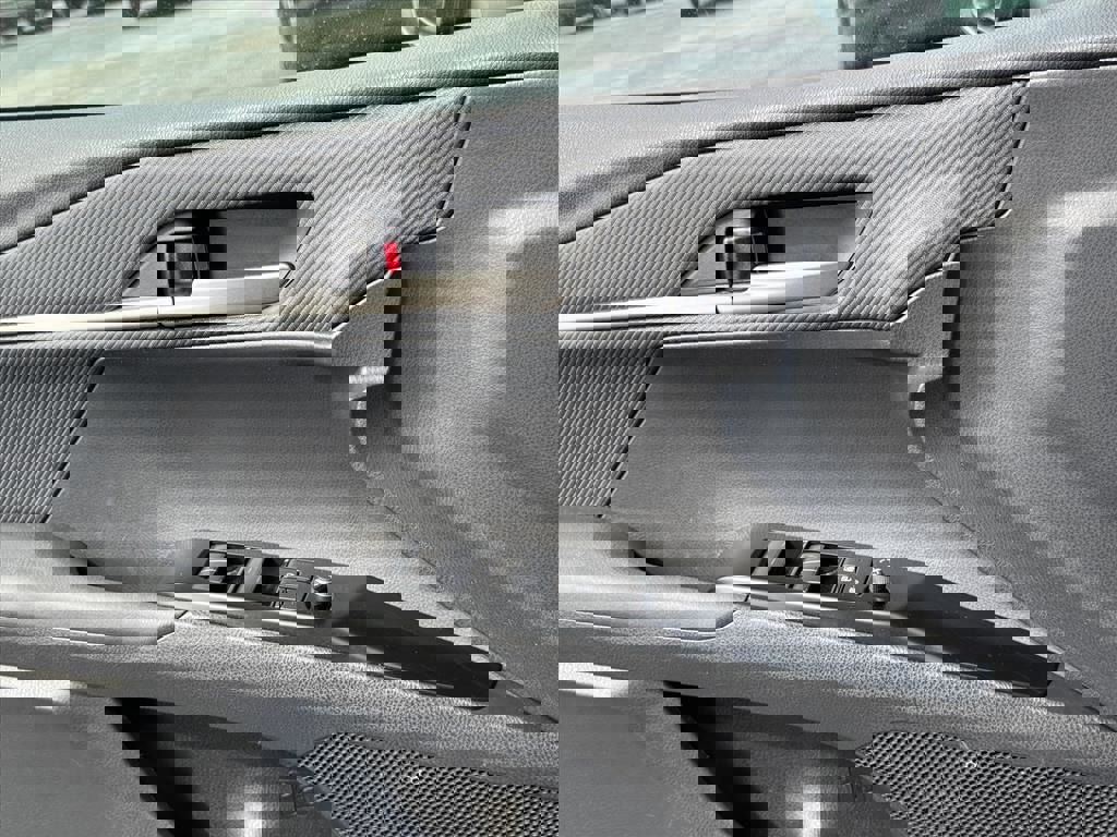 Certified 2025 Toyota Camry SE image 23