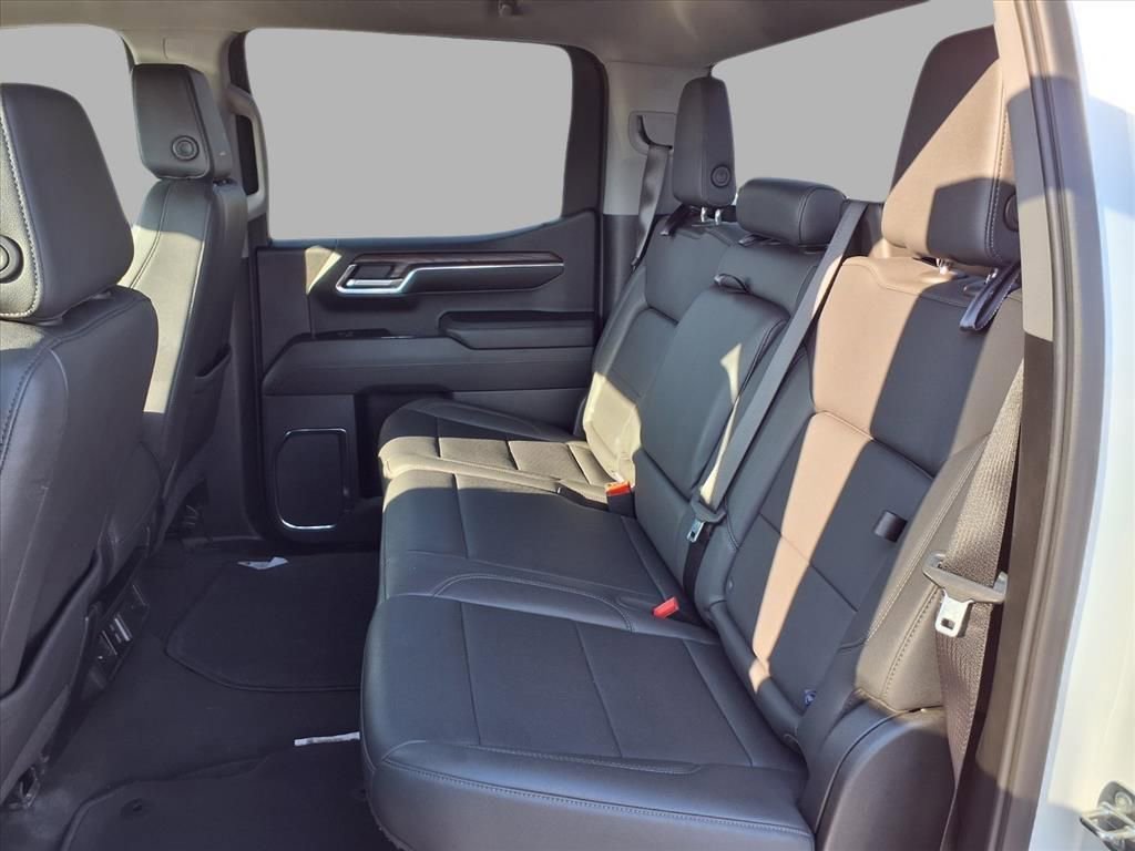 Used 2024 GMC Sierra 1500 SLT image 23