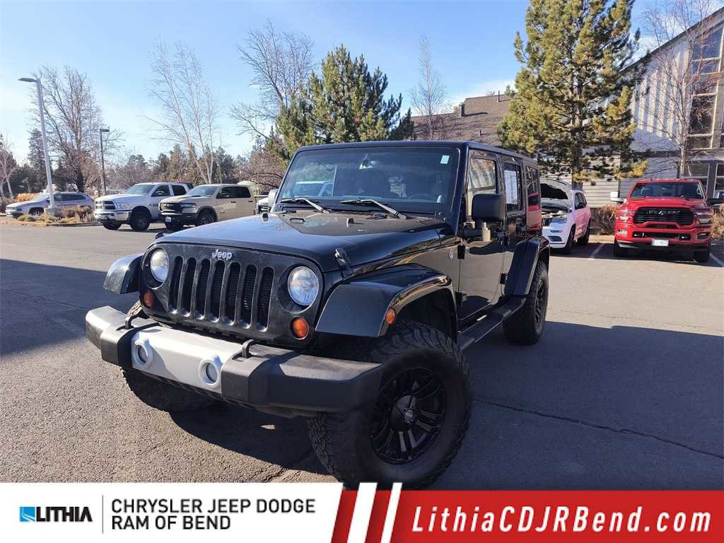 Used 2013 Jeep Wrangler Unlimited Sahara w/ Max Tow Pkg