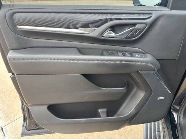 Used 2022 GMC Yukon Denali RWD image 13
