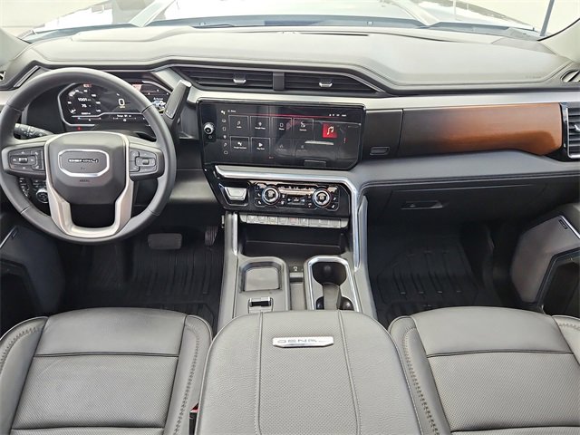 Used 2024 GMC Sierra 2500 Denali w/ Max Trailering Package image 18