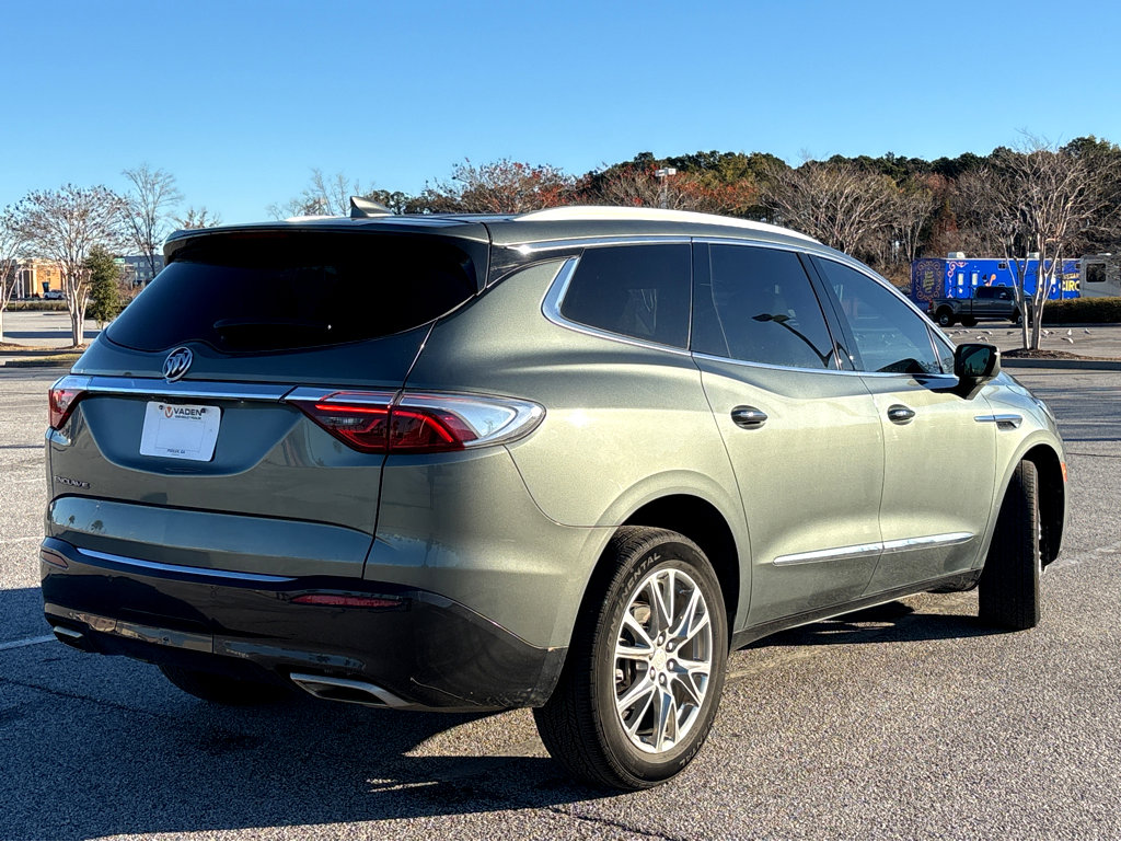 Used 2022 Buick Enclave Premium w/ Experience Buick Package image 23