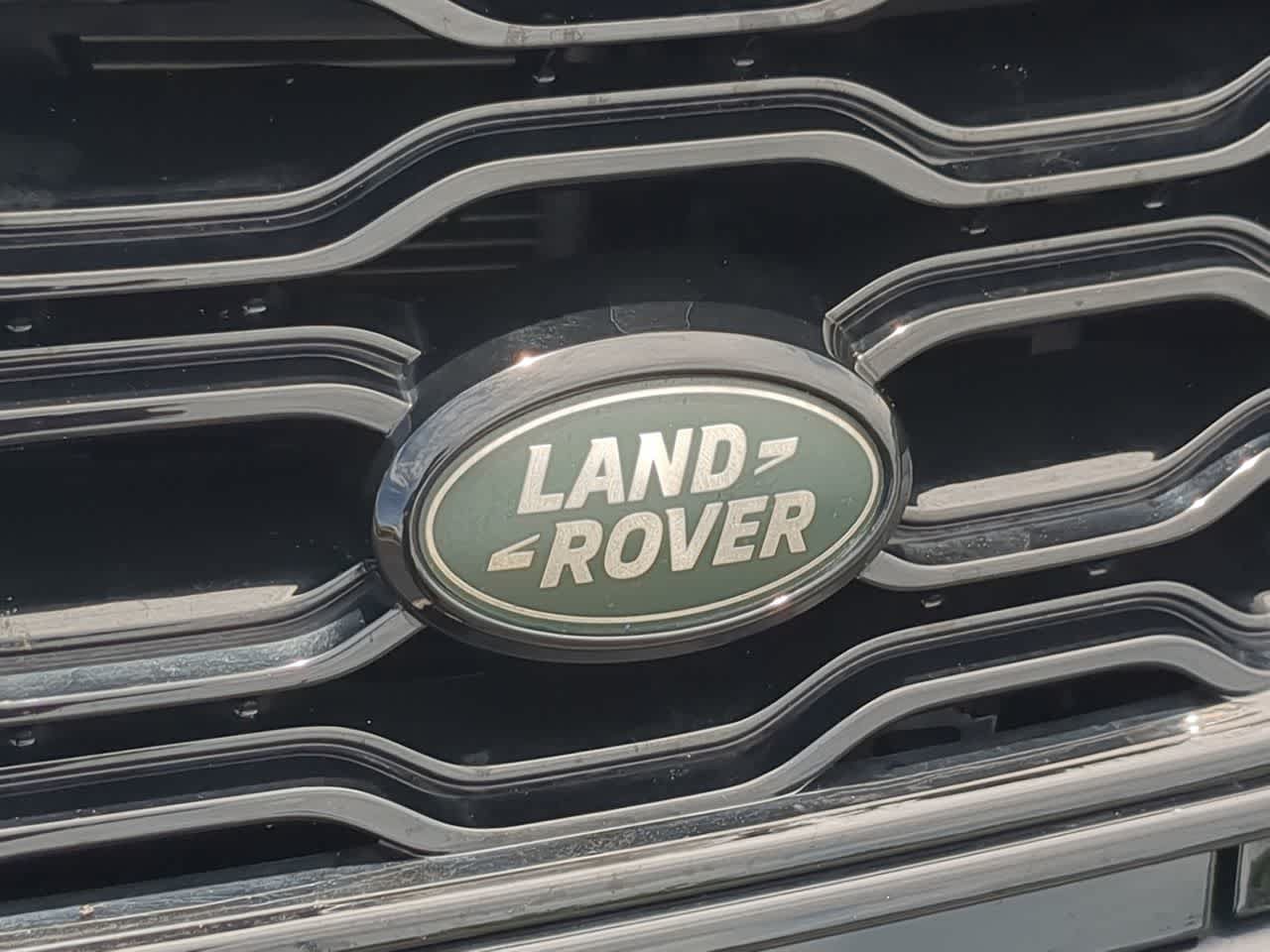 Certified 2022 Land Rover Range Rover Sport SVR AWD/4WD image 11