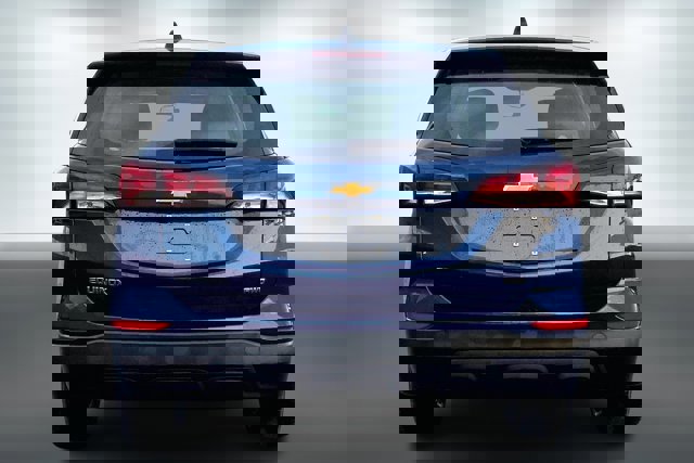 Used 2022 Chevrolet Equinox LS image 3