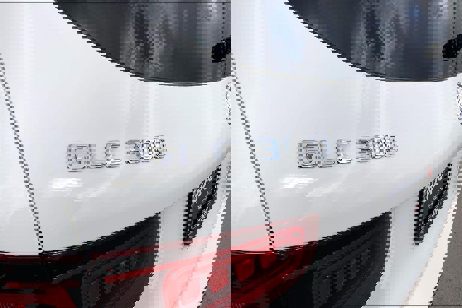 Used 2022 Mercedes-Benz GLC 300 image 29