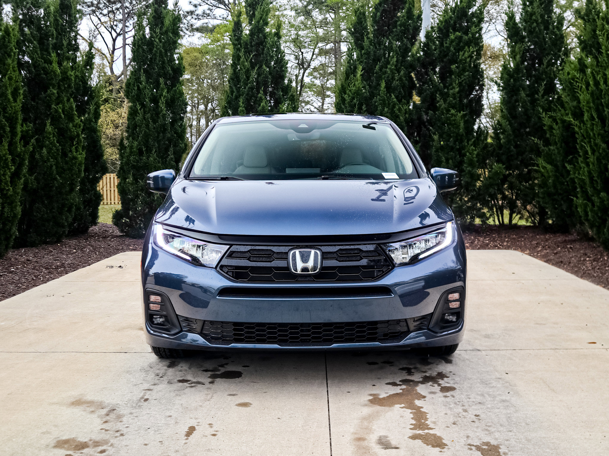 New 2026 Honda Odyssey Touring image 3