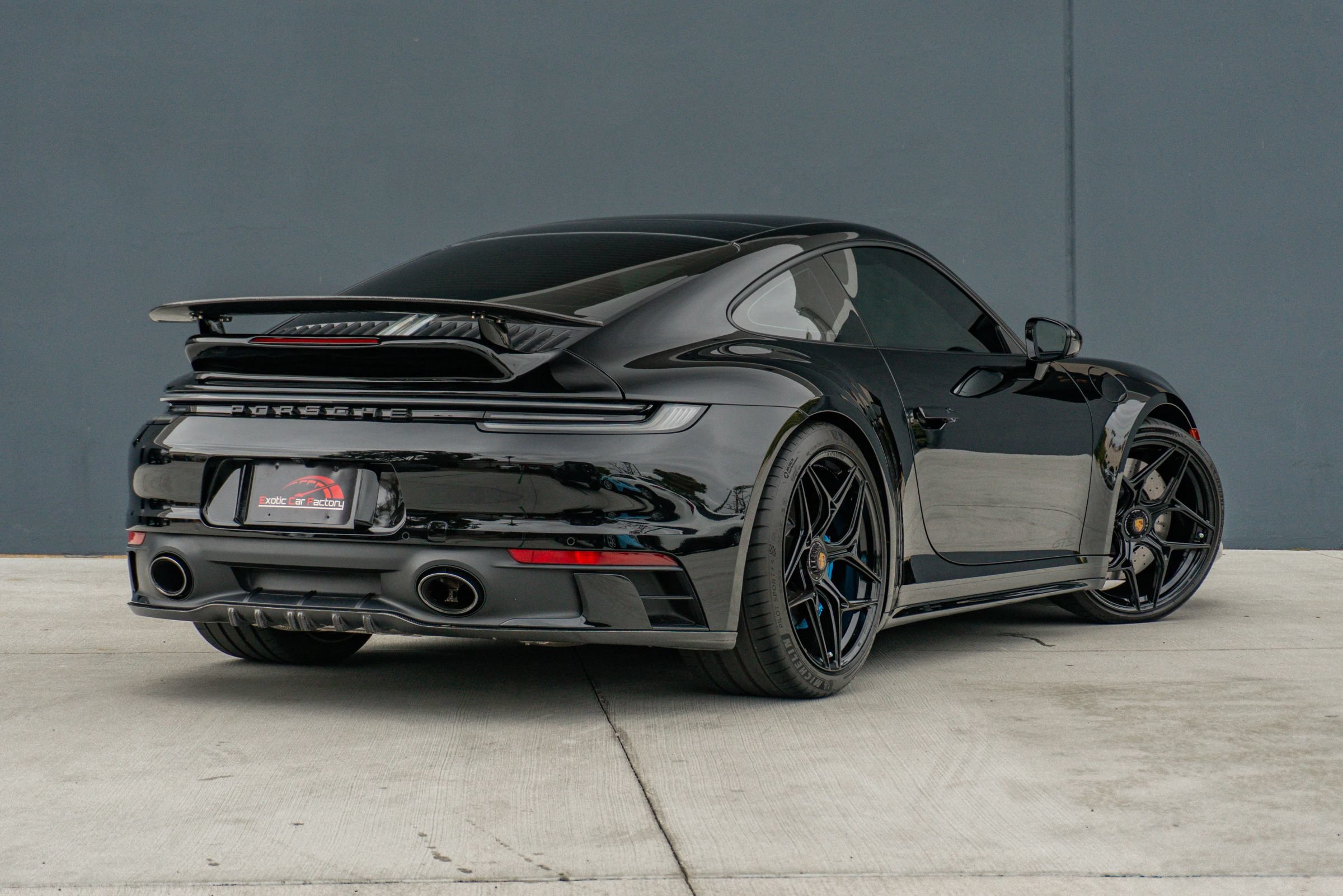 Used 2022 Porsche 911 Carrera 4 GTS w/ Premium Package AWD/4WD image 7
