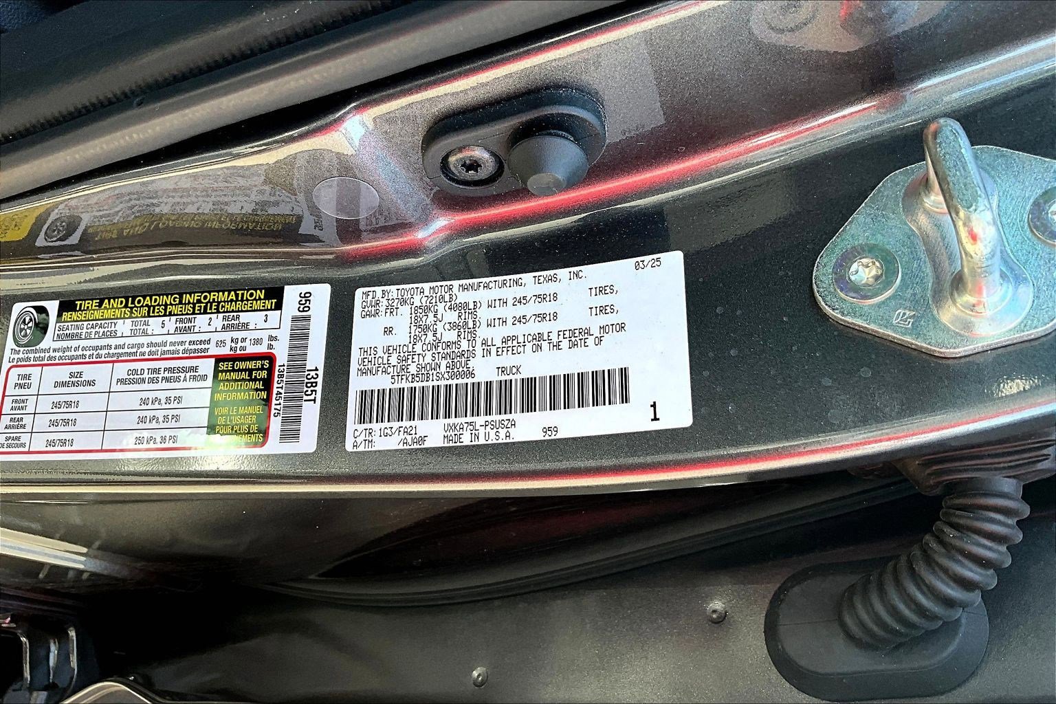 Used 2025 Toyota Tundra SR w/ SR Tow Package AWD/4WD image 19