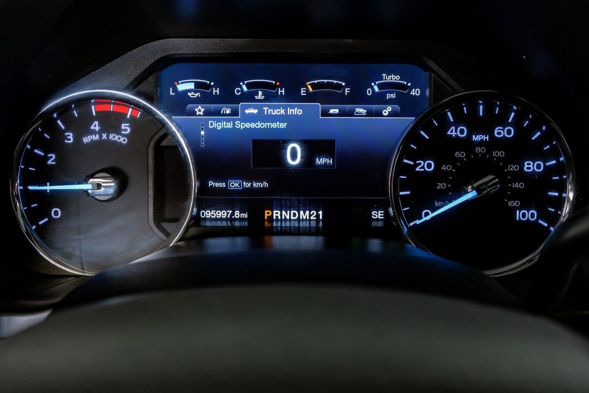 Used 2019 Ford F250 Lariat w/ Lariat Ultimate Package image 18