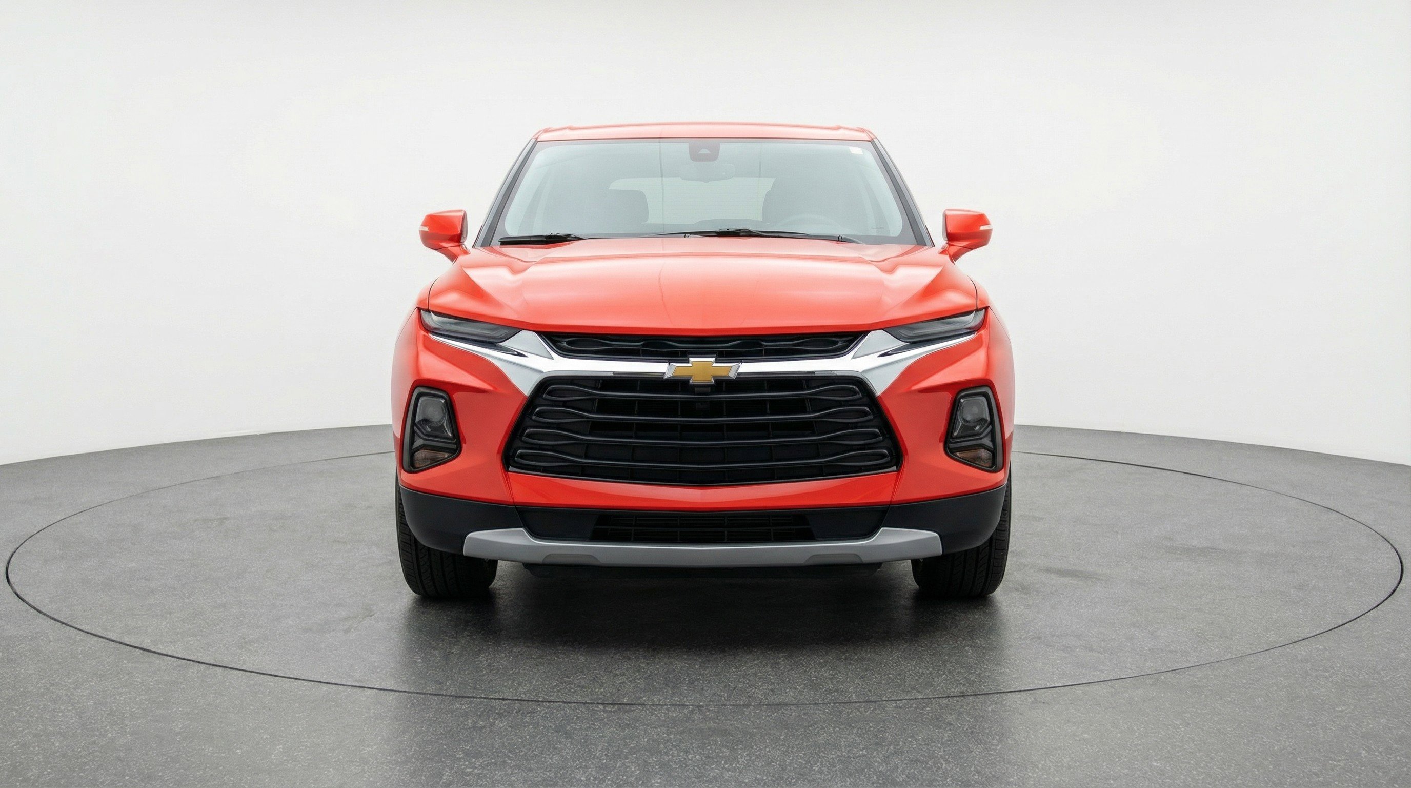 Used 2025 Chevrolet Blazer LT FWD image 2