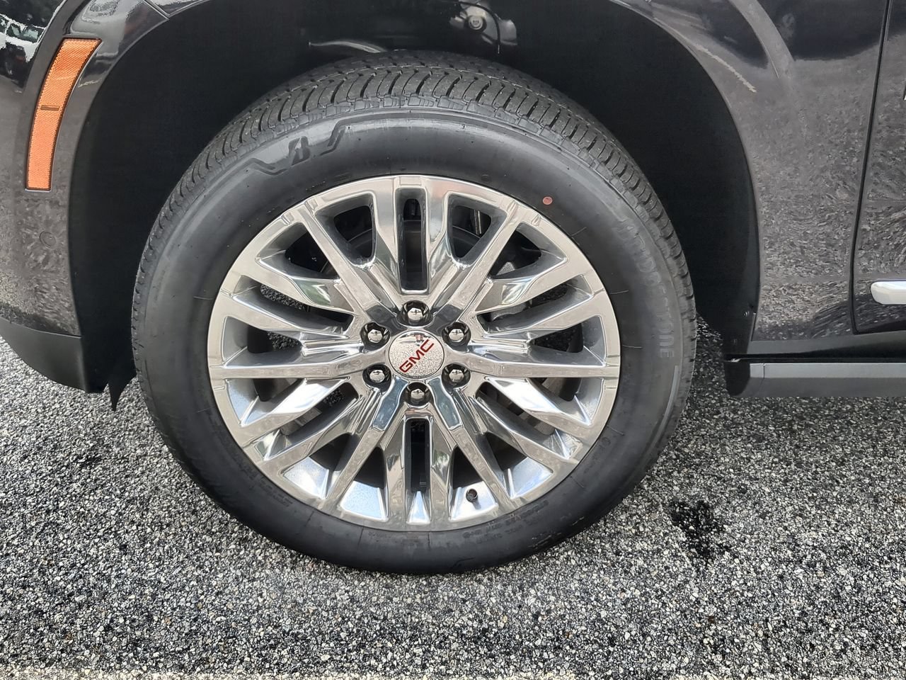 New 2026 GMC Yukon Denali w/ Sun & Power Step Package RWD image 34