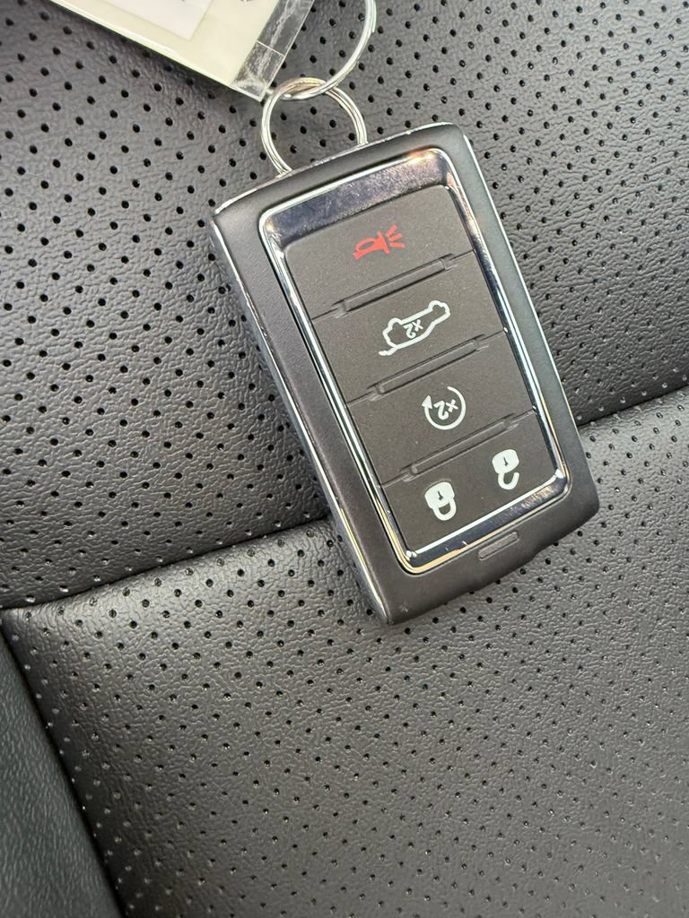 New 2026 Jeep Cherokee Limited AWD/4WD image 25