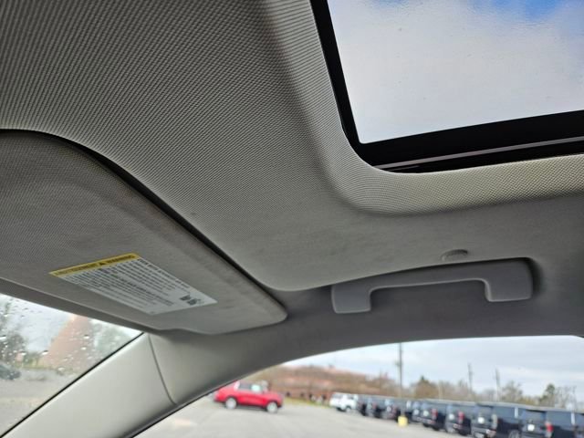 Used 2019 Chevrolet Traverse Premier w/ LPO, Floor Liner Package image 21