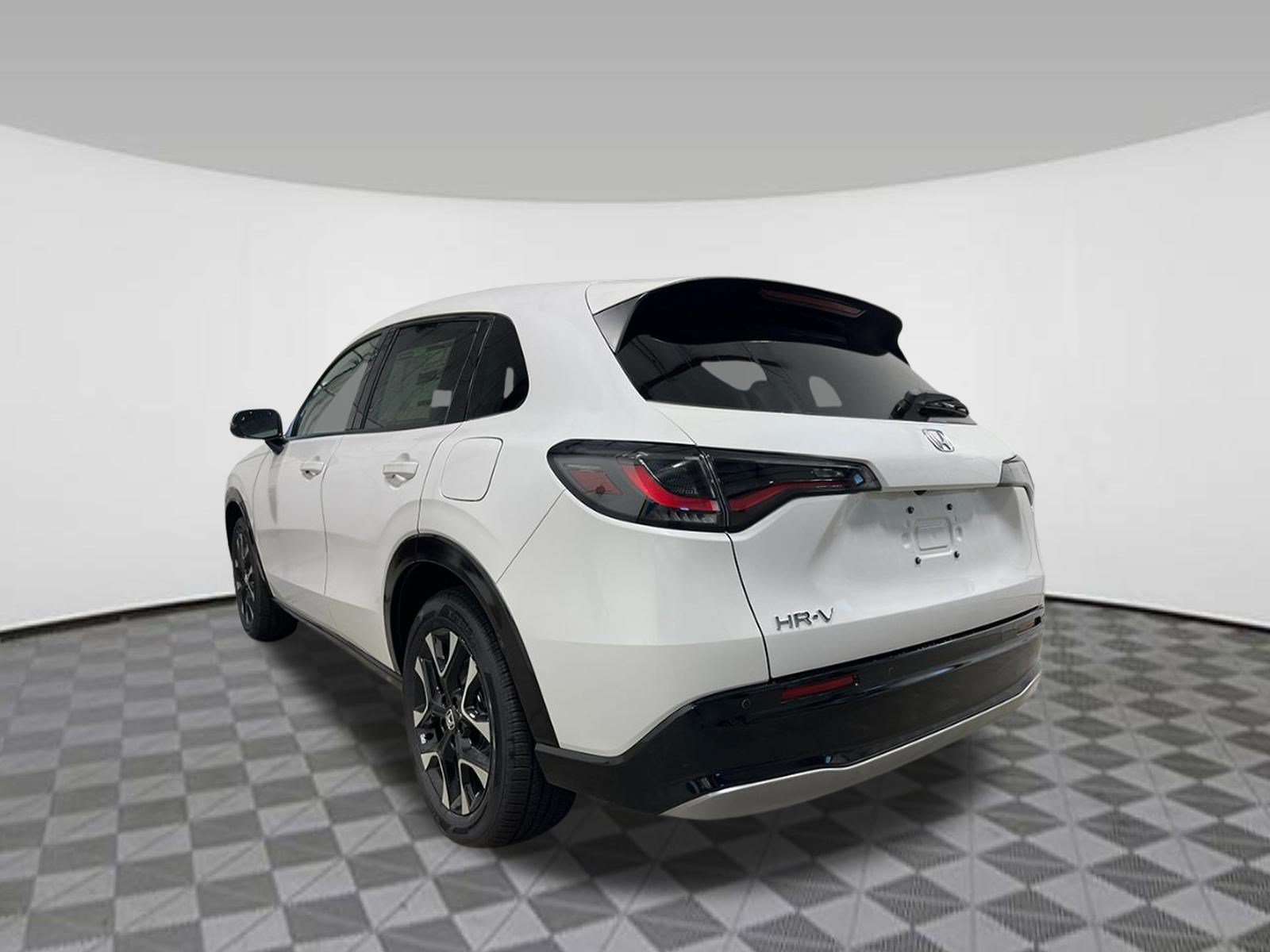 New 2027 Honda HR-V EX-L image 4