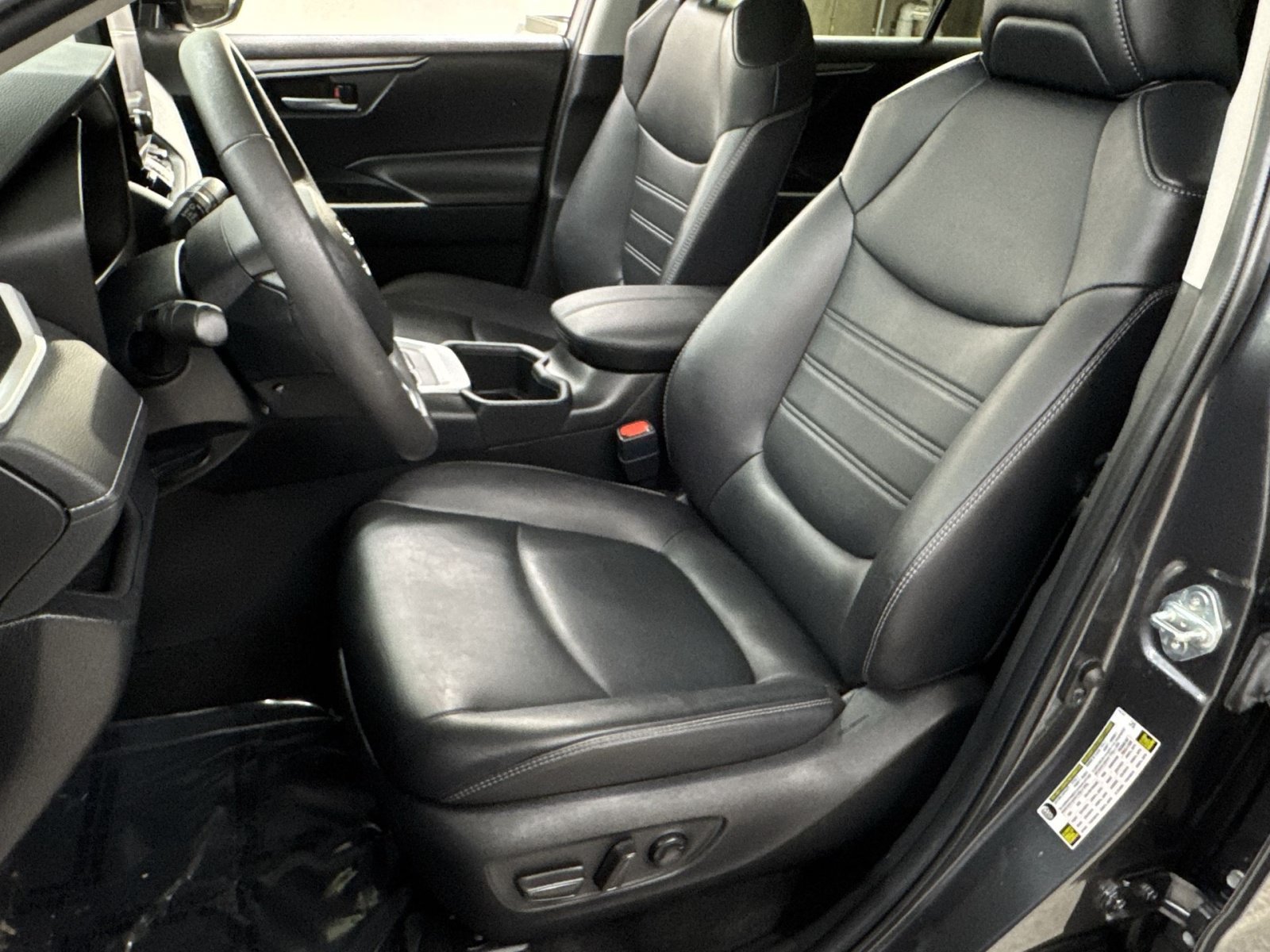 Used 2024 Toyota RAV4 XLE Premium w/ Weather Package AWD/4WD image 14