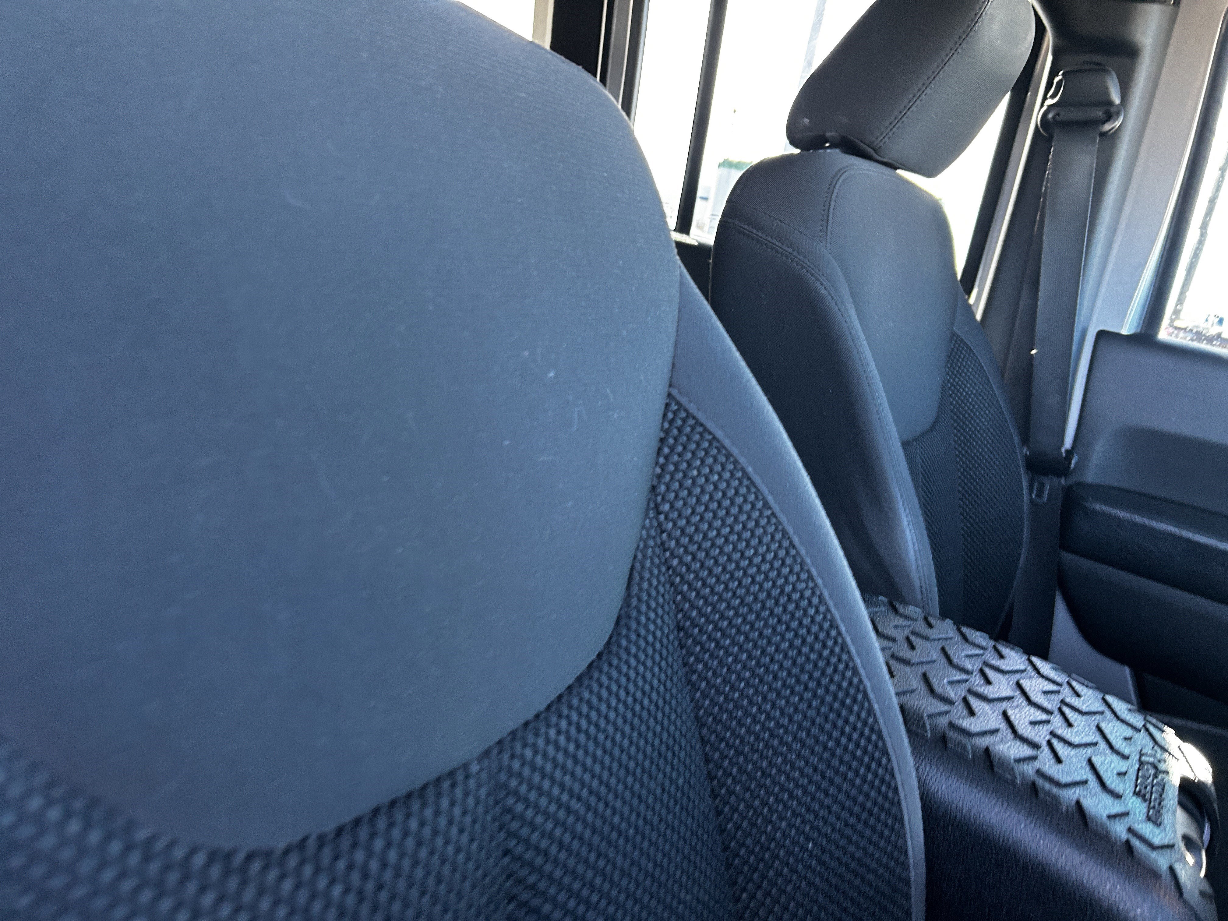 Used 2017 Jeep Wrangler Unlimited Sport image 12